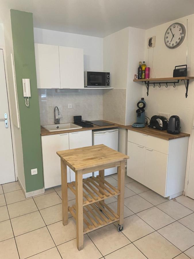 Charmant Appartement Cosy Sur Sete Proche De Toutes Commodites, Parking Prive Zewnętrze zdjęcie